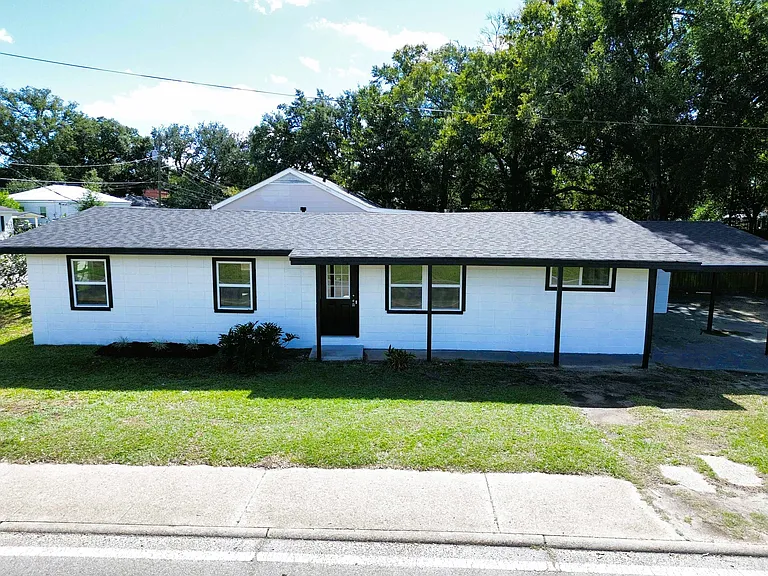 1461 Irish Hill Dr — Photo 5