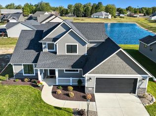 22215 Travertine Run, Woodburn, IN 46797