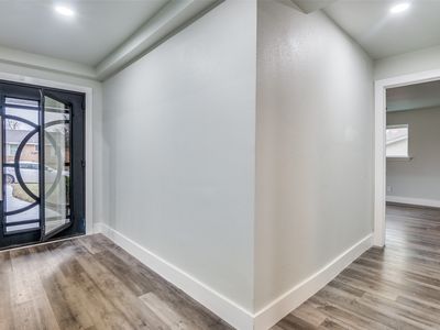 5665 Elm Valley Ln, Dallas, TX, 75232