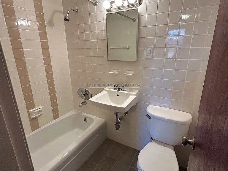 168 Beacon St #21 — Photo 11