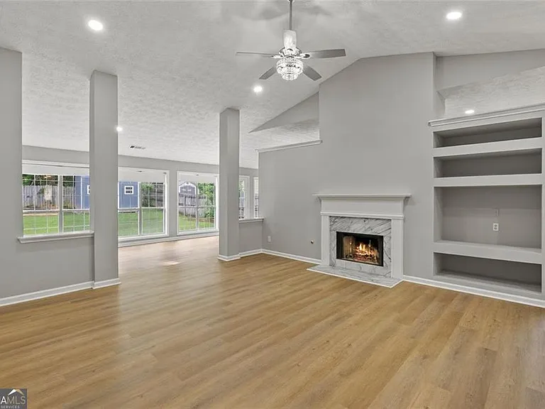 4680 Sterling Oaks Ct — Photo 5
