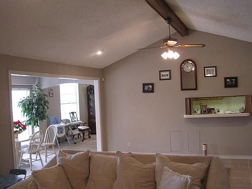 4th image of 5355 Papaya Cir