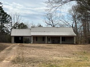 765 Old Shiloh Rd, Adamsville, TN 38310