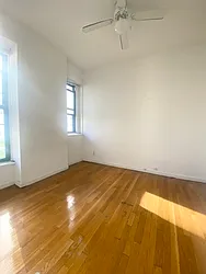 Rented by MOTION New York