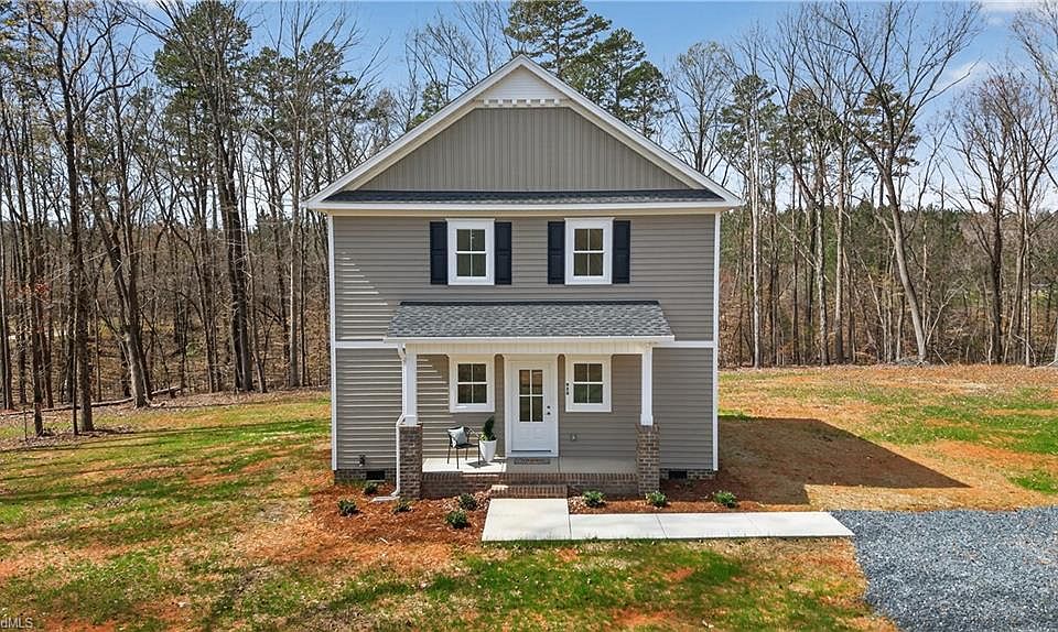 1st image of 920 Ponderosa Heights Pl