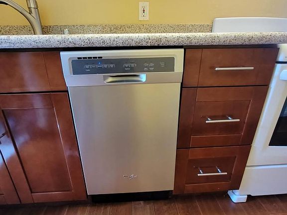 5th image of 27979 Baker Ln