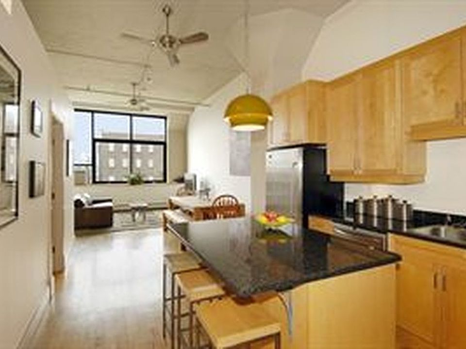 1st image of 535 Dean St APT 411