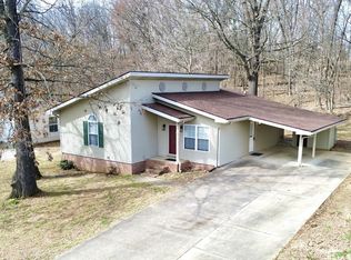 314 Pine Hill Dr, Hopkinsville, KY 42240