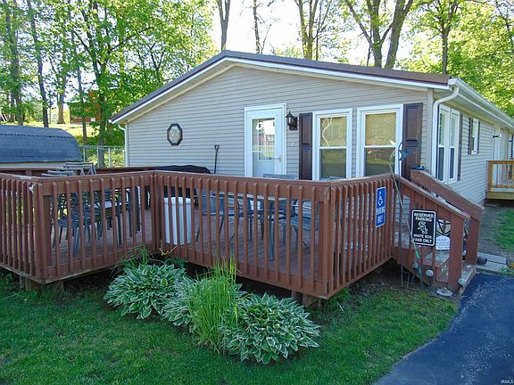 5th image of 3662 E Lake Rd #28-W