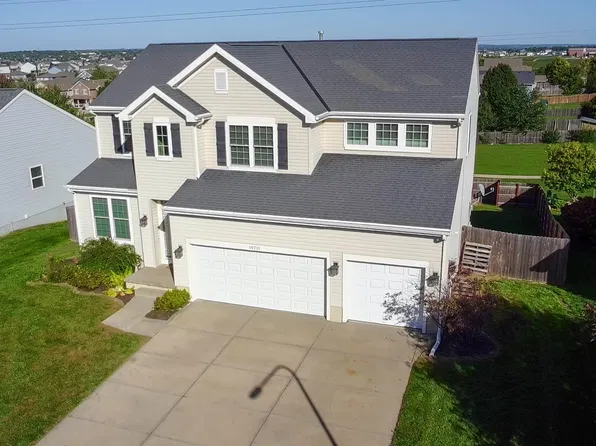 10711 S 113th St, Papillion, NE 68046