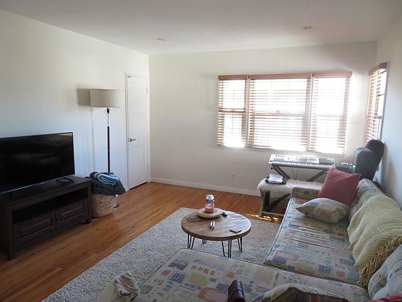 3rd image of 12315 Washington Pl APT D