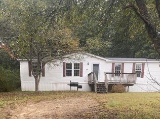 175 Land Harbor Dr, Charlestown, RI 02813