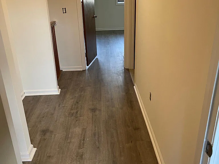 705 Summer Hill Dr — Photo 9
