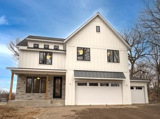 2116 65th St E, Inver Grove Heights, MN 55077