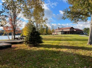 2714 Main St, Rangeley, ME 04970