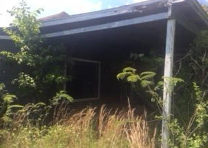 2nd image of 118 W Denning St
