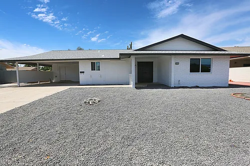 10631 W Salem Dr Photo 1