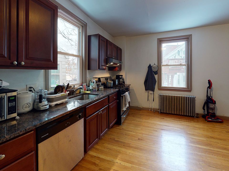 1st image of 9 Winship St APT 1