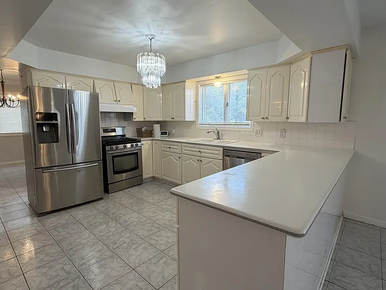 36868 Melbourne Dr — Photo 11