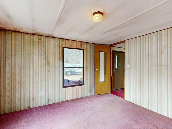 5th image of 68 Middle Road