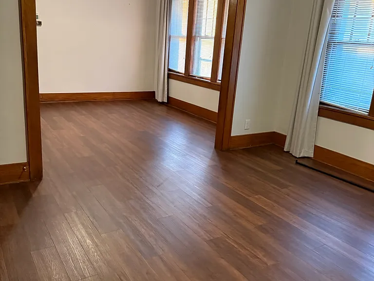 living room/dining room