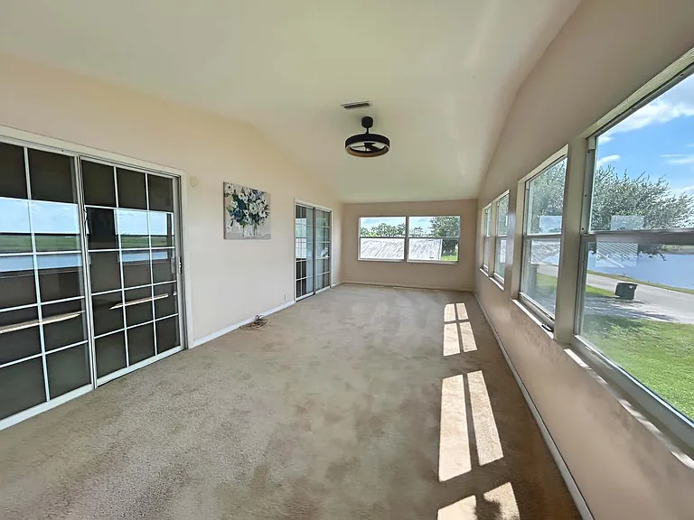 901 Thatcher Blvd #A — Photo 6