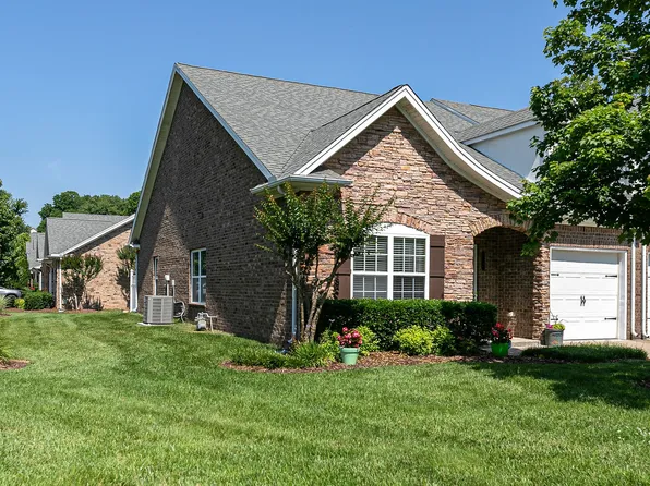 810 Barrington Place Dr, Brentwood, TN 37027