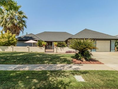 6613 N Marty Ave, Fresno, CA, 93711