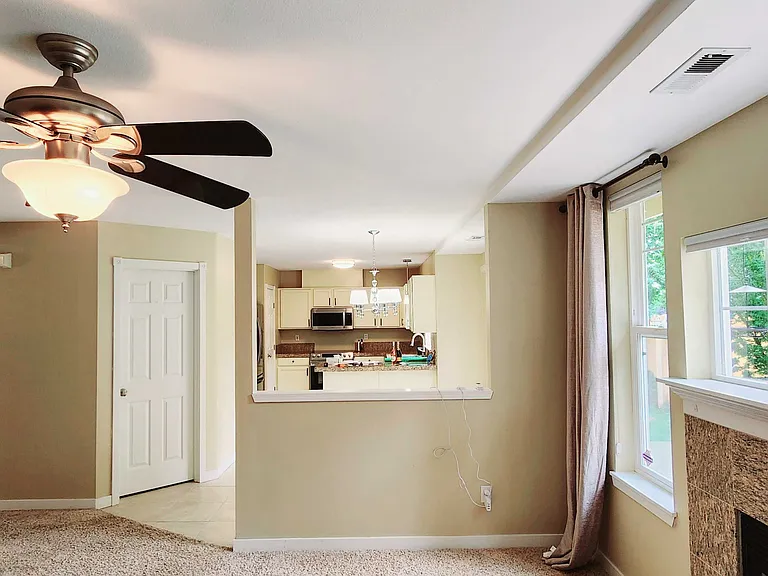 Family_Room_6