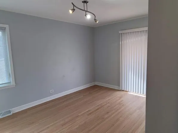 4638 25th Ave, Schiller Park, IL 60176