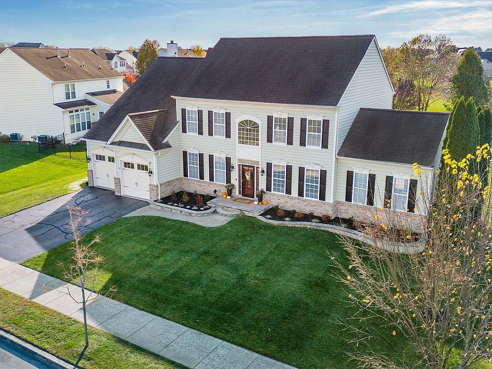 1st image of 203 Scotish Dr