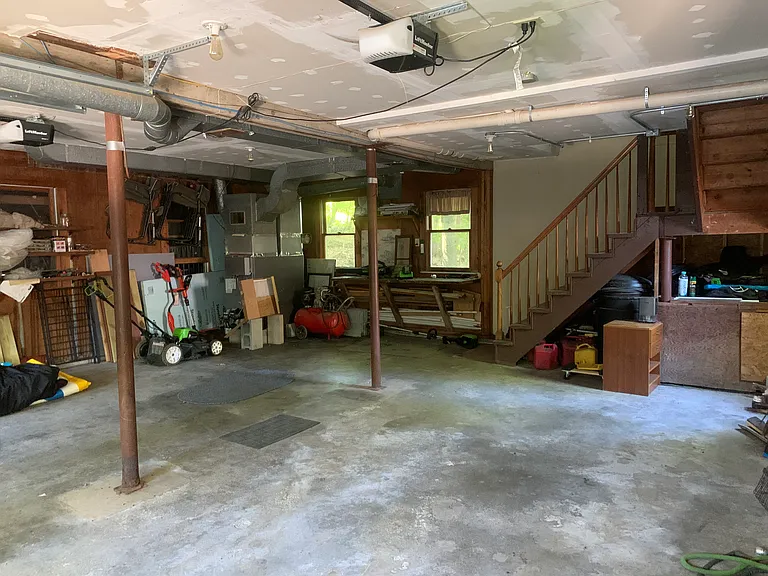 135 White Farm Dr #B — Photo 8