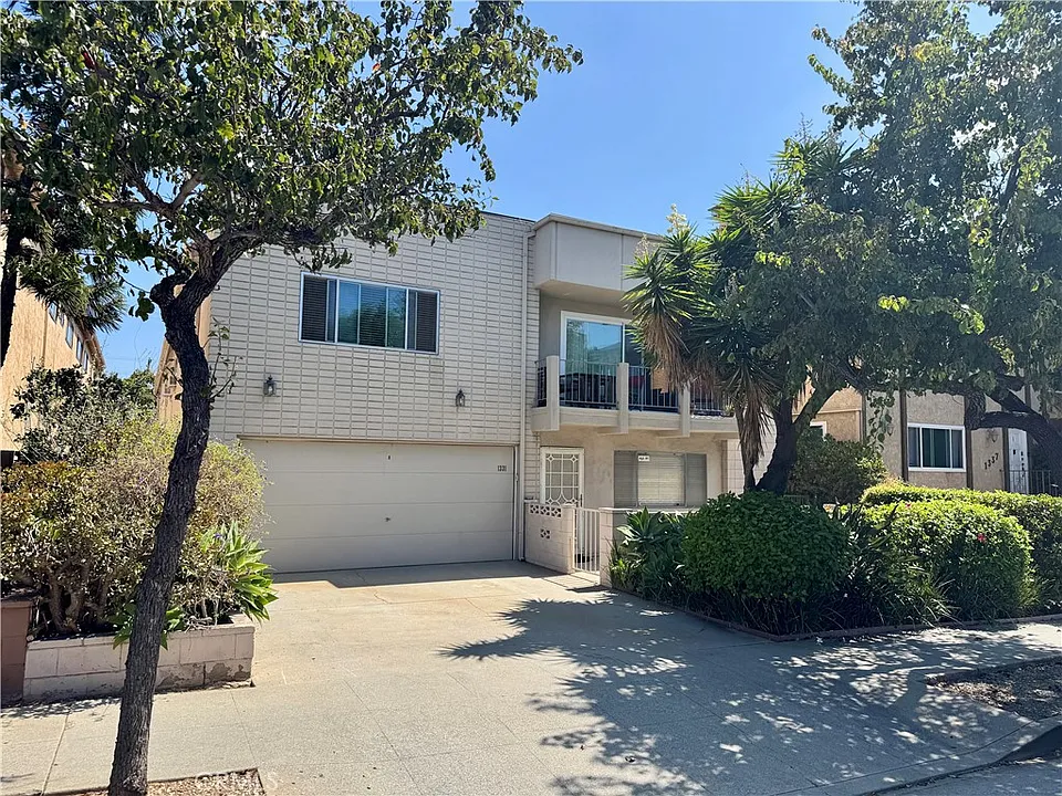 1331 Berkeley St #3