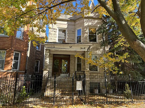 2nd image of 2711 N Monticello Ave