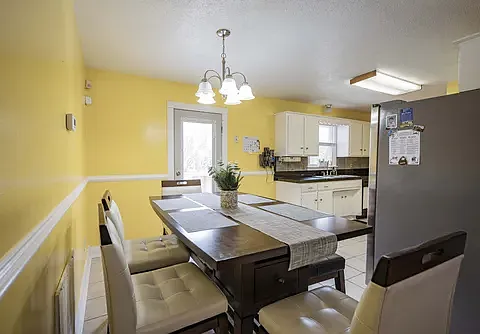 222 Daly Dr — Photo 1