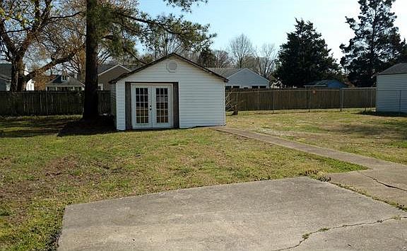 5th image of 2112 Danville St