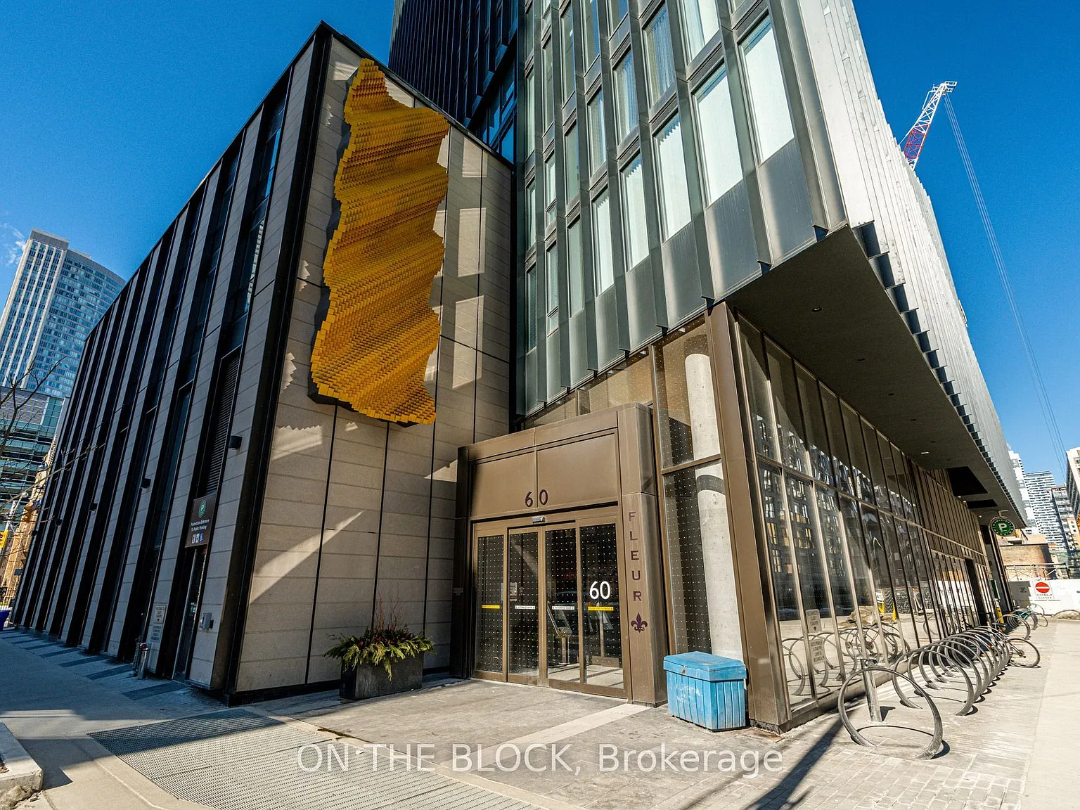 2 bed, $2,400 — Photo 1