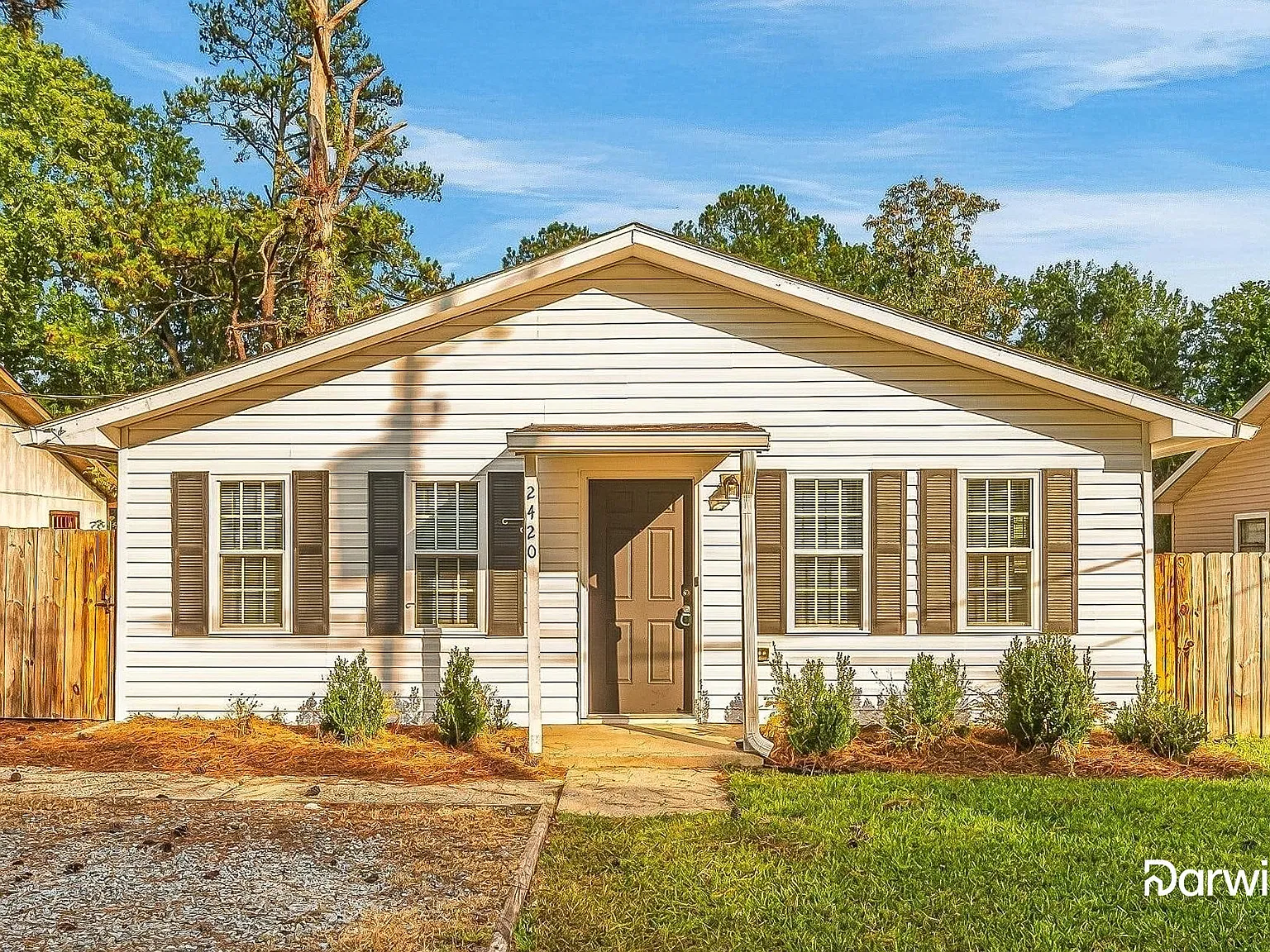 3 bed, 2.0 bath, 1194 sqft, $1,840 — Photo 1