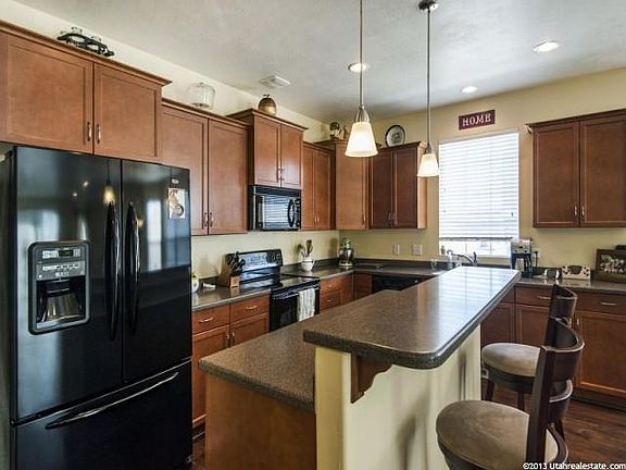 3rd image of 4657 W Firmont Dr