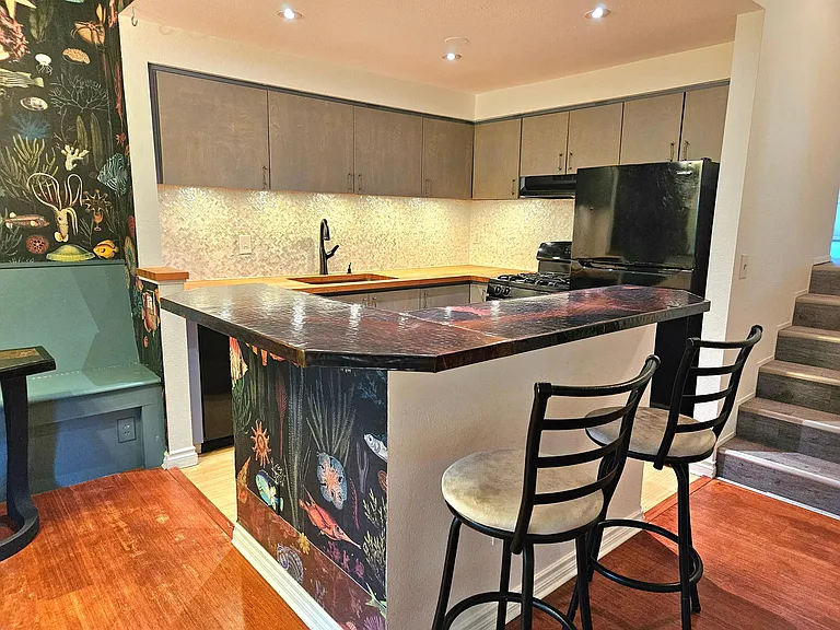 6832 NE Claremont Ave — Photo 14