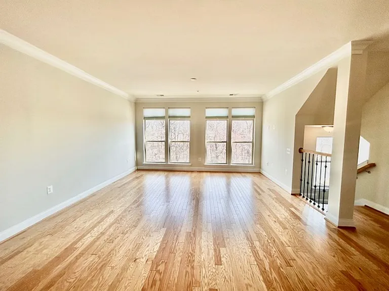 140 Copley Cir #22-B — Photo 5