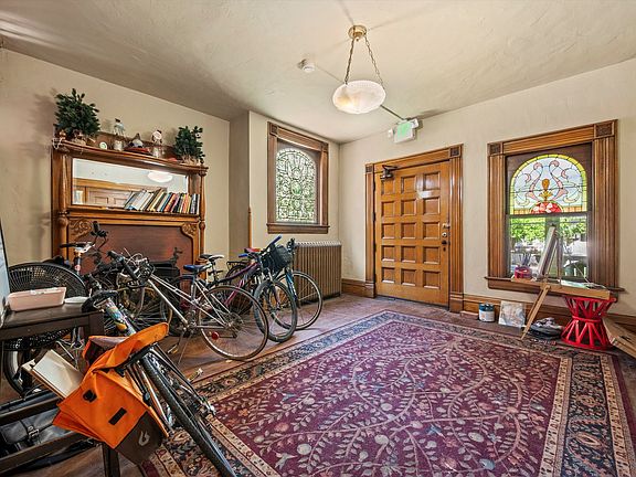 4th image of 1410 N Gilpin St #4