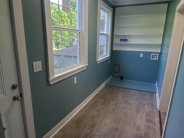 51 N Main St — Photo 17