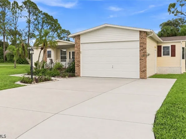 19875 Frenchmans Ct, North Fort Myers, FL 33903