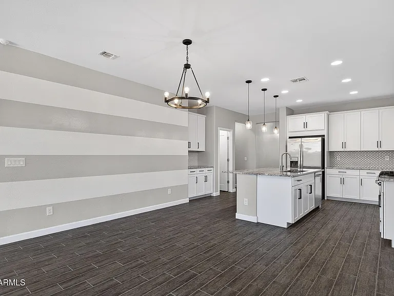 14363 W Charter Oak Rd — Photo 17