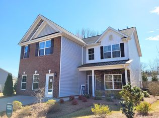 2702 Glenn Abbey Ln, Browns Summit, NC 27214
