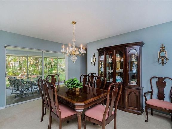 4th image of 424 Lemonwood Dr