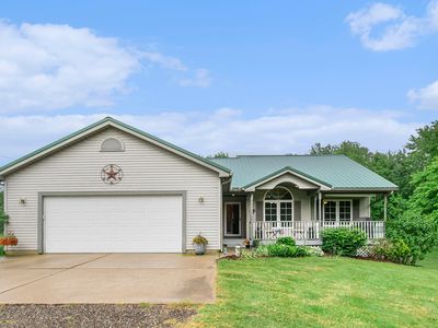 1701 S Stewart Rd, Charlotte, MI, 48813