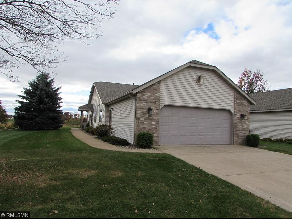 1st image of 734A Mulligan Dr