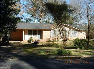 200 Sherwood Dr, Athens, GA 30606
